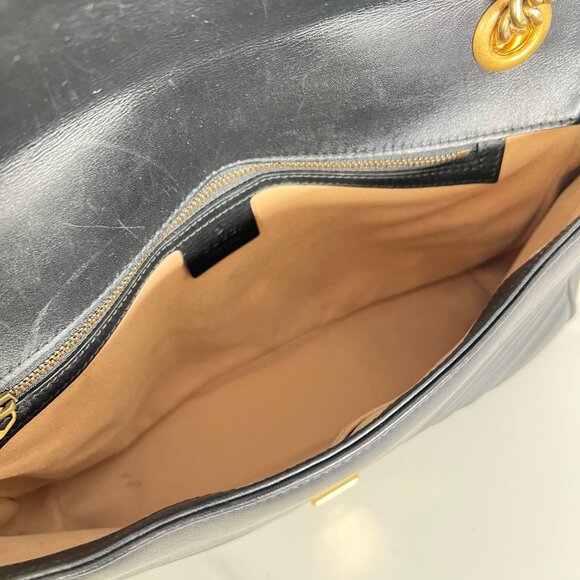 Gucci Black GG Marmont Medium Shoulder Bag - Picture 6 of 14